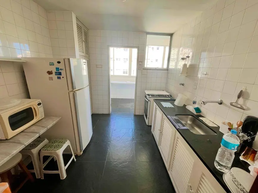 Foto 5 de Apartamento com 4 quartos à venda em Cabo Frio - RJ