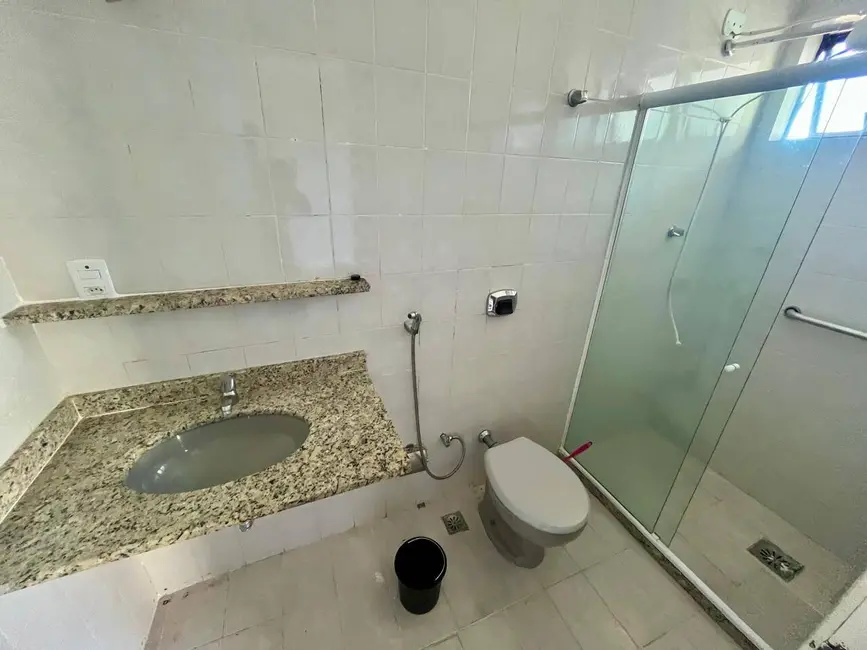 Foto 3 de Apartamento com 3 quartos para alugar em Passagem, Cabo Frio - RJ