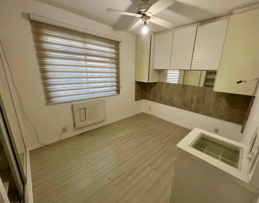 Apartamento com 3 quartos à venda, 100m2 em Centro, Cabo Frio - RJ - imagem 9 Foto 9 de Apartamento com 3 quartos à venda, 100m2 em Centro, Cabo Frio - RJ