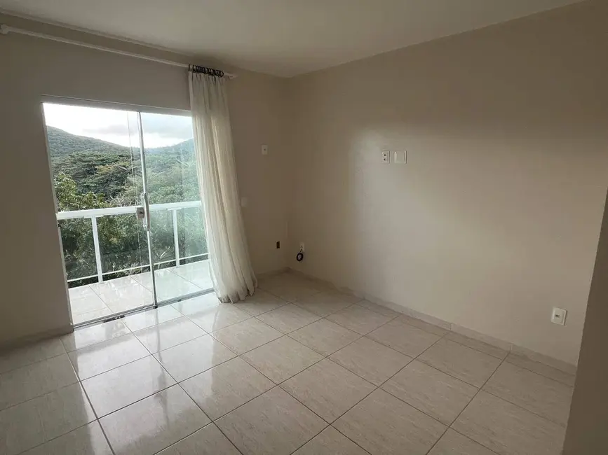 Foto 4 de Casa com 2 quartos à venda, 170m2 em Peró, Cabo Frio - RJ