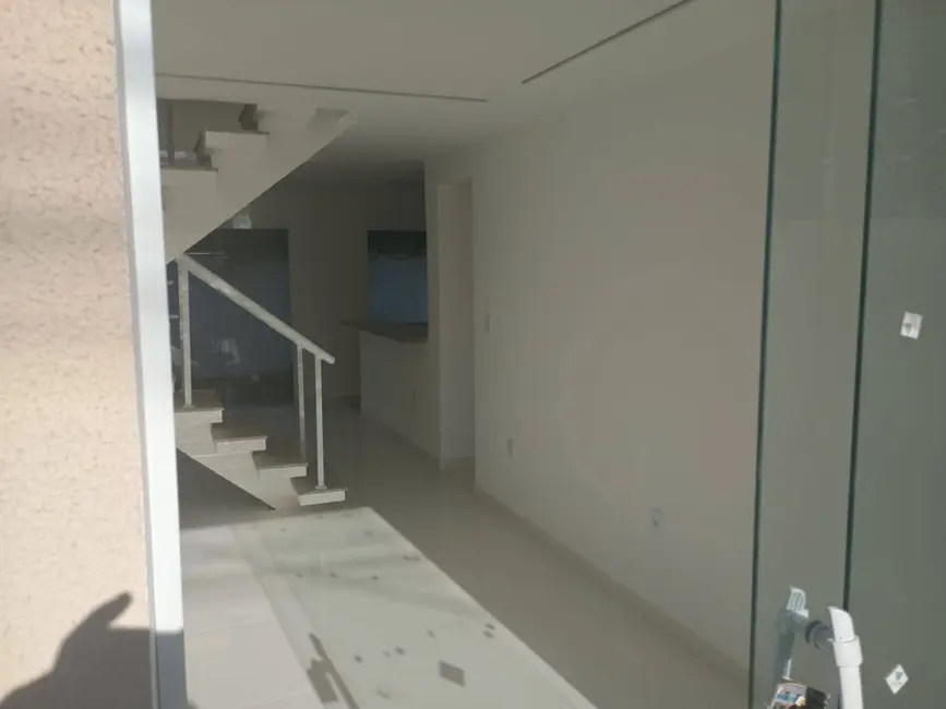 Casa com 4 quartos à venda, 120m2 em Ogiva, Cabo Frio - RJ - imagem 3 Foto 3 de Casa com 4 quartos à venda, 120m2 em Ogiva, Cabo Frio - RJ