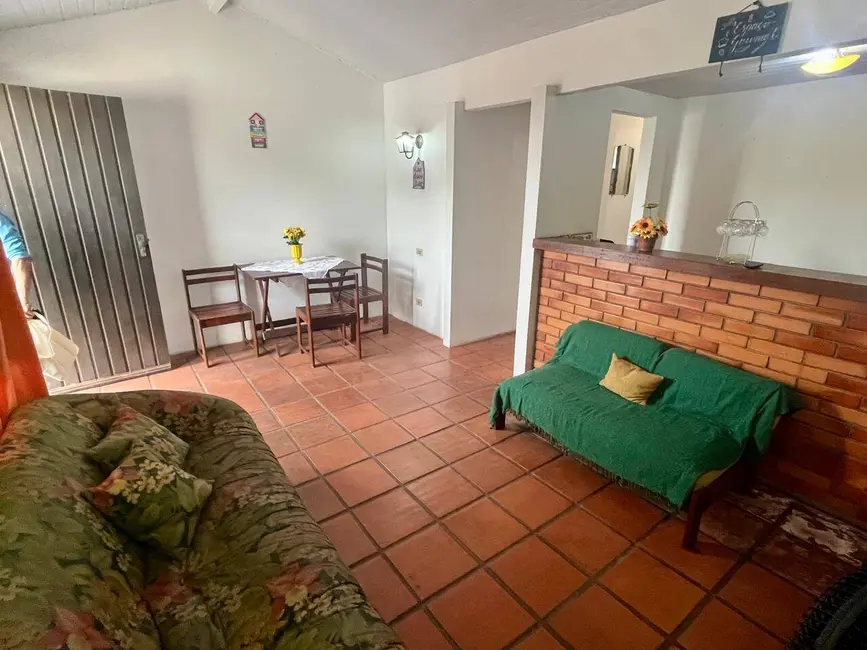 Foto 1 de Casa com 2 quartos à venda, 50m2 em Jacaré, Cabo Frio - RJ