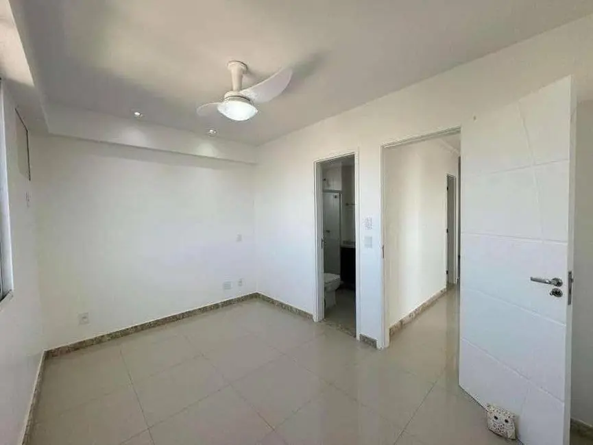 Apartamento com 3 quartos à venda, 196m2 em Braga, Cabo Frio - RJ - imagem 8 Foto 8 de Apartamento com 3 quartos à venda, 196m2 em Braga, Cabo Frio - RJ