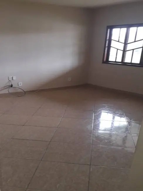Foto 2 de Casa com 2 quartos para alugar, 92m2 em Recanto das Dunas, Cabo Frio - RJ