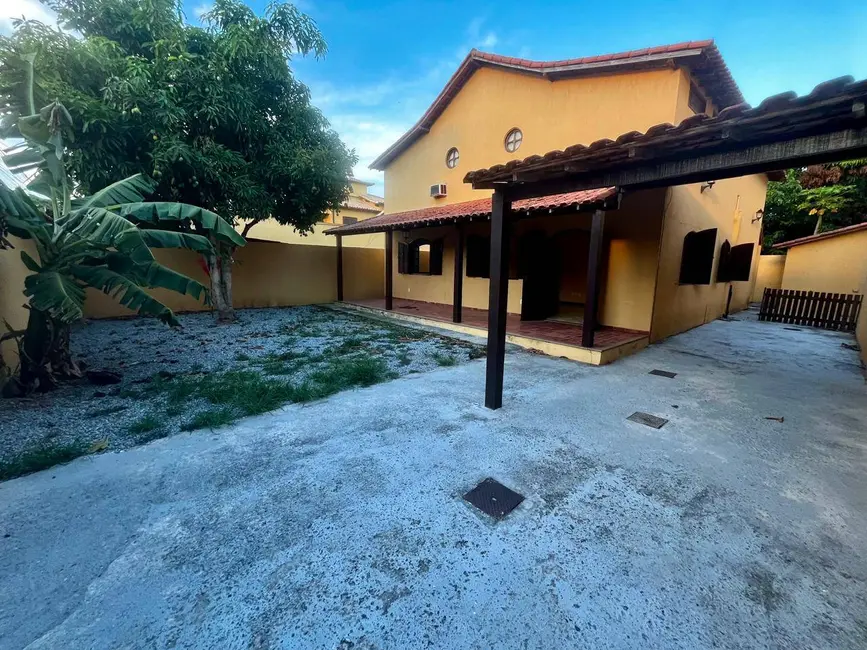 Foto 1 de Casa com 4 quartos à venda, 450m2 em Portinho, Cabo Frio - RJ