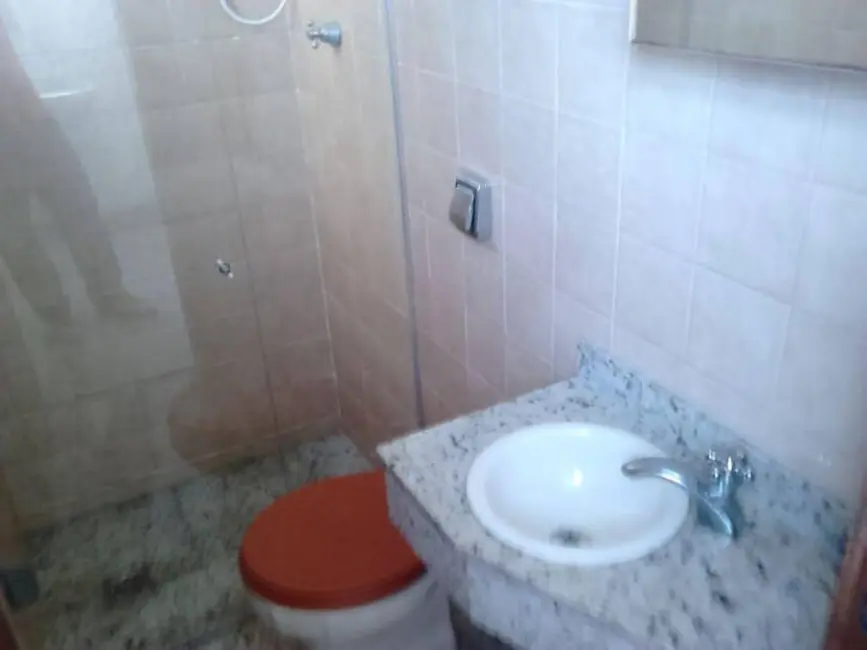 Apartamento com 3 quartos para alugar, 90m2 em Cabo Frio - RJ - imagem 6 Foto 6 de Apartamento com 3 quartos para alugar, 90m2 em Cabo Frio - RJ
