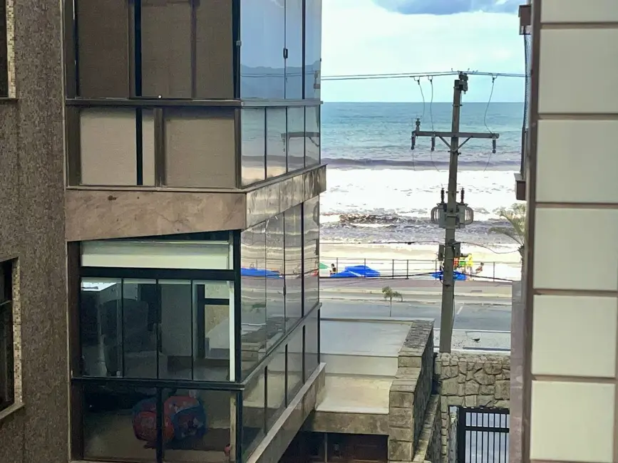 Foto 5 de Apartamento com 3 quartos para alugar, 90m2 em Cabo Frio - RJ