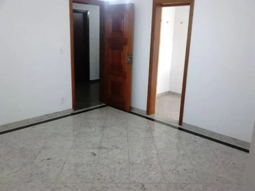 Apartamento com 3 quartos para alugar, 90m2 em Cabo Frio - RJ - imagem 1 Foto 1 de Apartamento com 3 quartos para alugar, 90m2 em Cabo Frio - RJ
