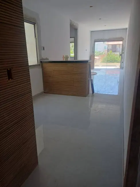 Casa de Condomínio com 2 quartos à venda em Cabo Frio - RJ - imagem 3 Foto 3 de Casa de Condomínio com 2 quartos à venda em Cabo Frio - RJ