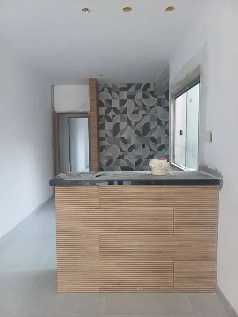 Casa de Condomínio com 2 quartos à venda em Cabo Frio - RJ - imagem 5 Foto 5 de Casa de Condomínio com 2 quartos à venda em Cabo Frio - RJ