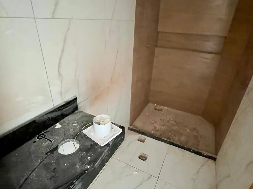 Foto 8 de Casa de Condomínio com 2 quartos à venda em Cabo Frio - RJ