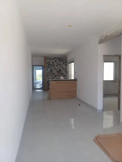 Casa de Condomínio com 2 quartos à venda em Cabo Frio - RJ - imagem 2 Foto 2 de Casa de Condomínio com 2 quartos à venda em Cabo Frio - RJ