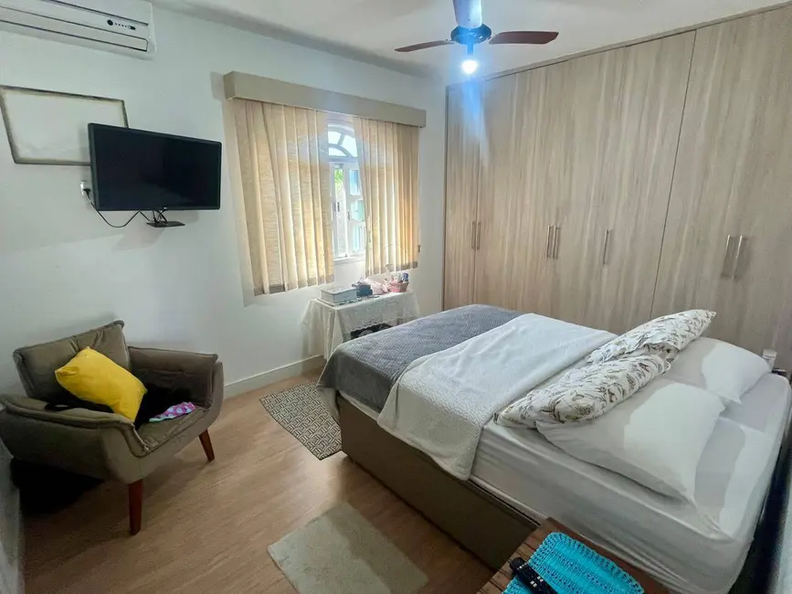 Foto 7 de Casa de Condomínio com 3 quartos à venda em Ogiva, Cabo Frio - RJ