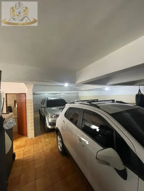 Foto 5 de Casa com 3 quartos à venda, 300m2 em Vila Paulo Silas, São Paulo - SP
