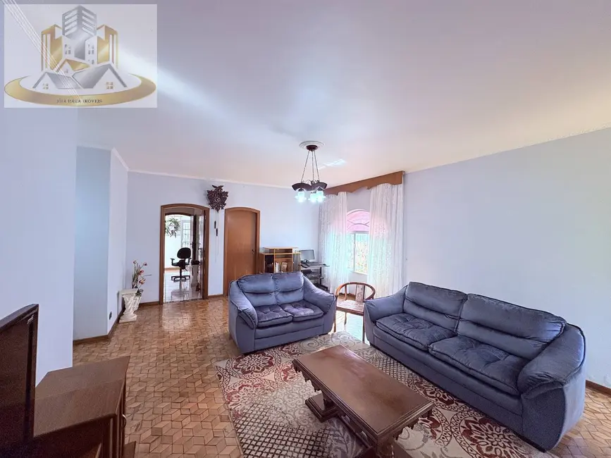 Casa com 3 quartos à venda, 233m2 em Vila Carrão, São Paulo - SP - imagem 5 Foto 5 de Casa com 3 quartos à venda, 233m2 em Vila Carrão, São Paulo - SP