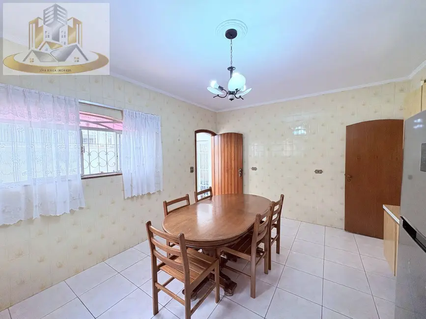 Casa com 3 quartos à venda, 233m2 em Vila Carrão, São Paulo - SP - imagem 3 Foto 3 de Casa com 3 quartos à venda, 233m2 em Vila Carrão, São Paulo - SP