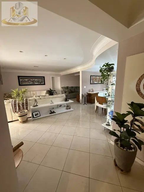 Foto 3 de Apartamento com 4 quartos à venda, 240m2 em Vila Regente Feijó, São Paulo - SP