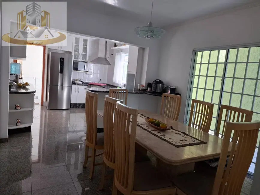 Foto 3 de Sobrado com 3 quartos à venda, 216m2 em Jardim Textil, São Paulo - SP