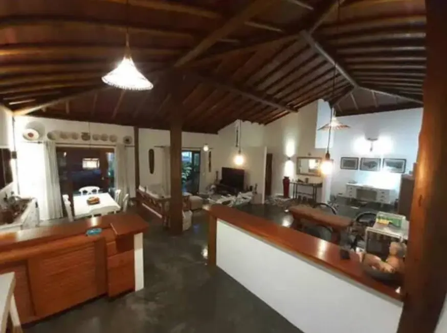 Foto 4 de Casa com 6 quartos à venda, 760m2 em Marau - BA