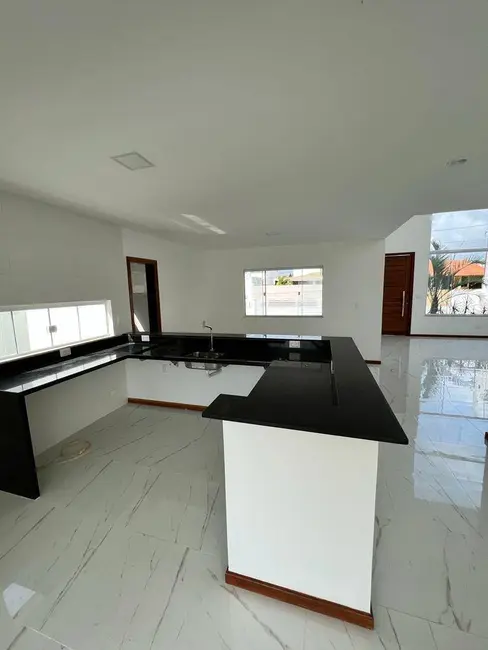 Foto 12 de Casa à venda em Camacari - BA