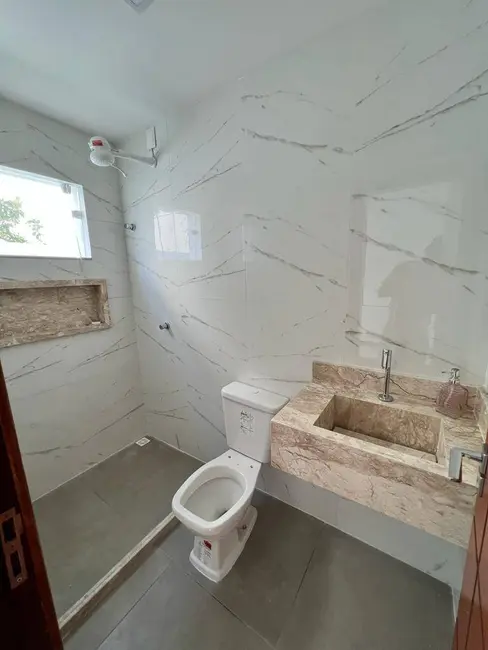 Foto 16 de Casa à venda em Camacari - BA