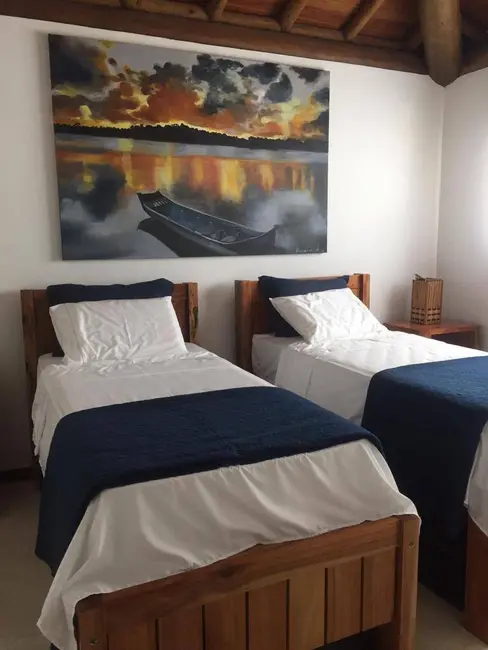 Foto 3 de Casa com 5 quartos à venda, 600m2 em Marau - BA