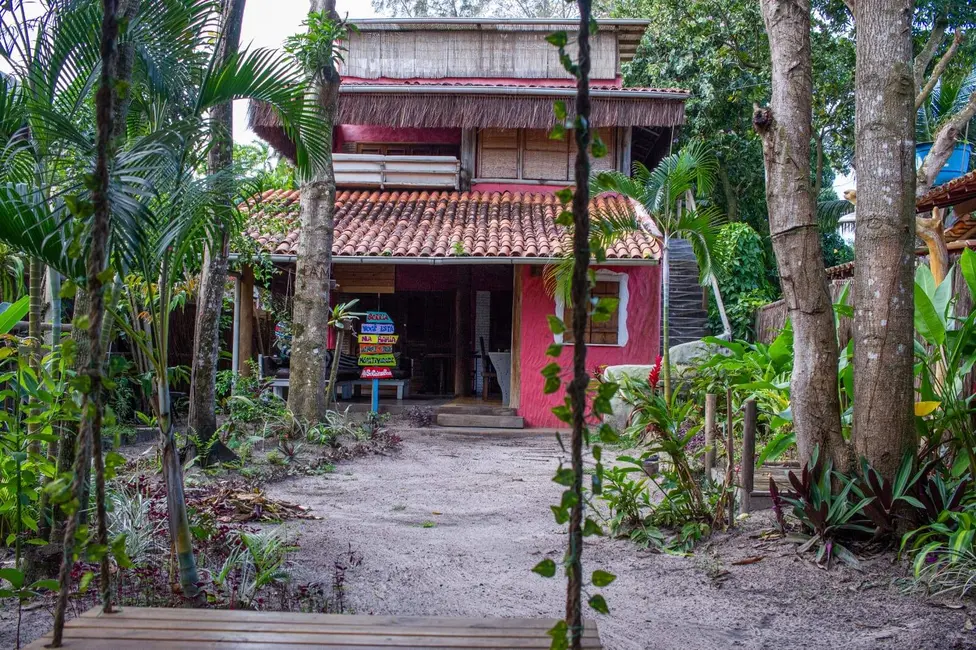 Foto 2 de Casa com 2 quartos à venda, 300m2 em Marau - BA