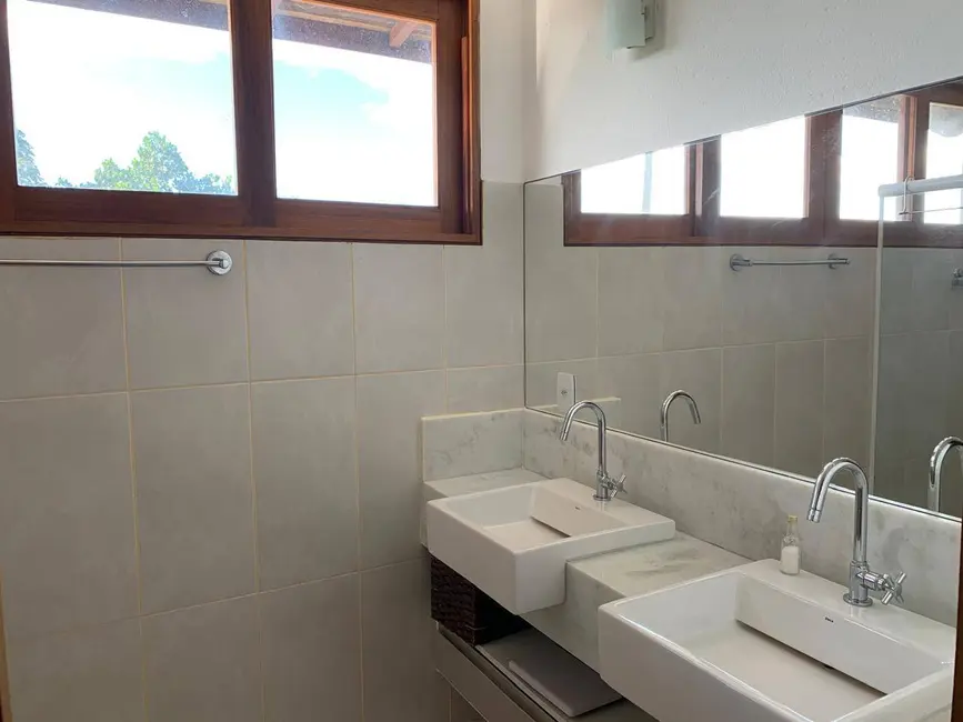 Foto 2 de Casa com 5 quartos à venda, 1200m2 em Mata De Sao Joao - BA