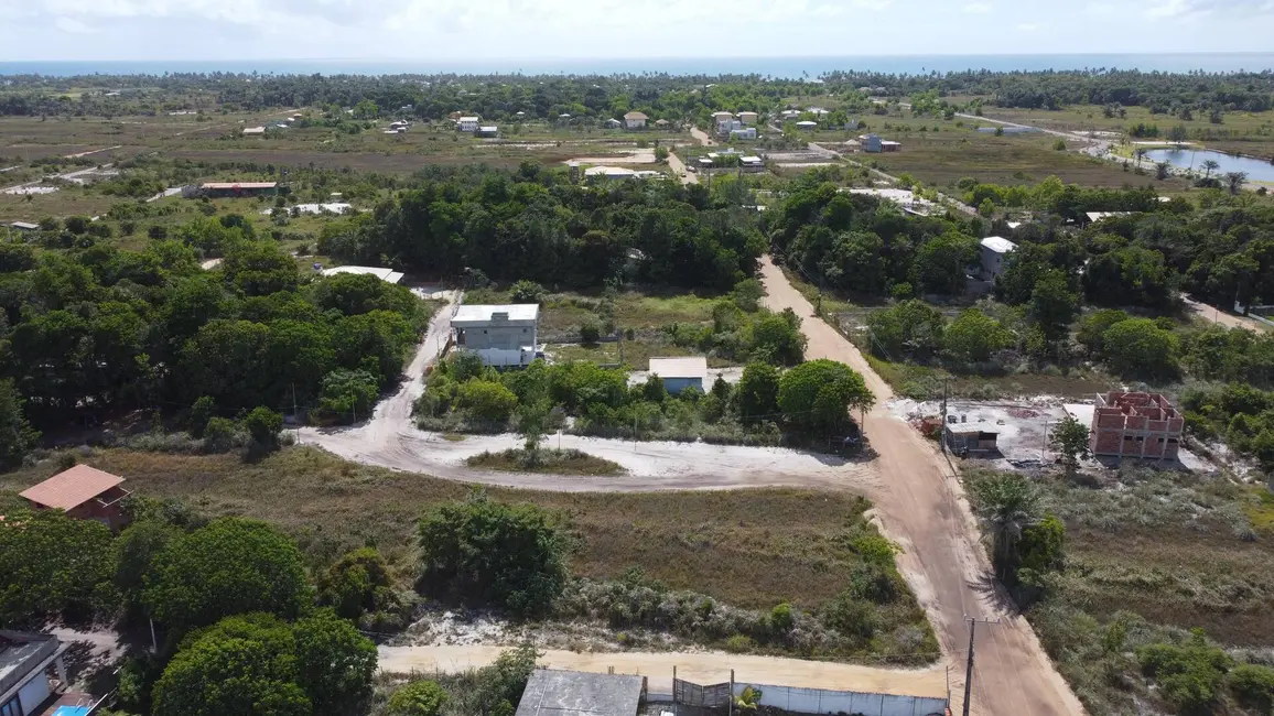 Foto 1 de Terreno / Lote à venda, 300m2 em Marau - BA