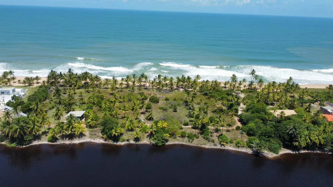 Foto 1 de Terreno / Lote à venda, 2100m2 em Marau - BA