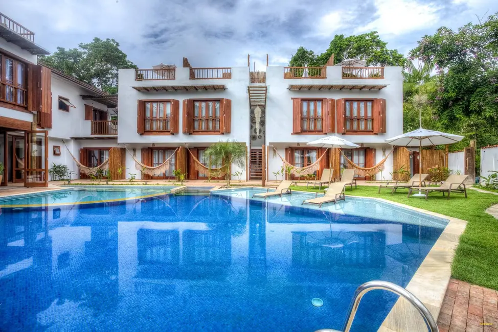 Foto 1 de Casa com 14 quartos à venda, 1000m2 em Itacare - BA