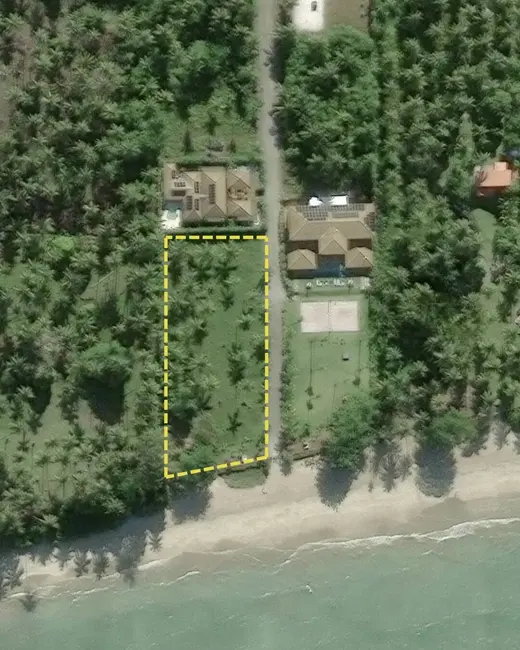 Foto 2 de Terreno / Lote à venda, 3000m2 em Cairu - BA