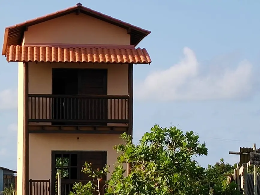 Foto 1 de Casa com 2 quartos à venda, 300m2 em Marau - BA