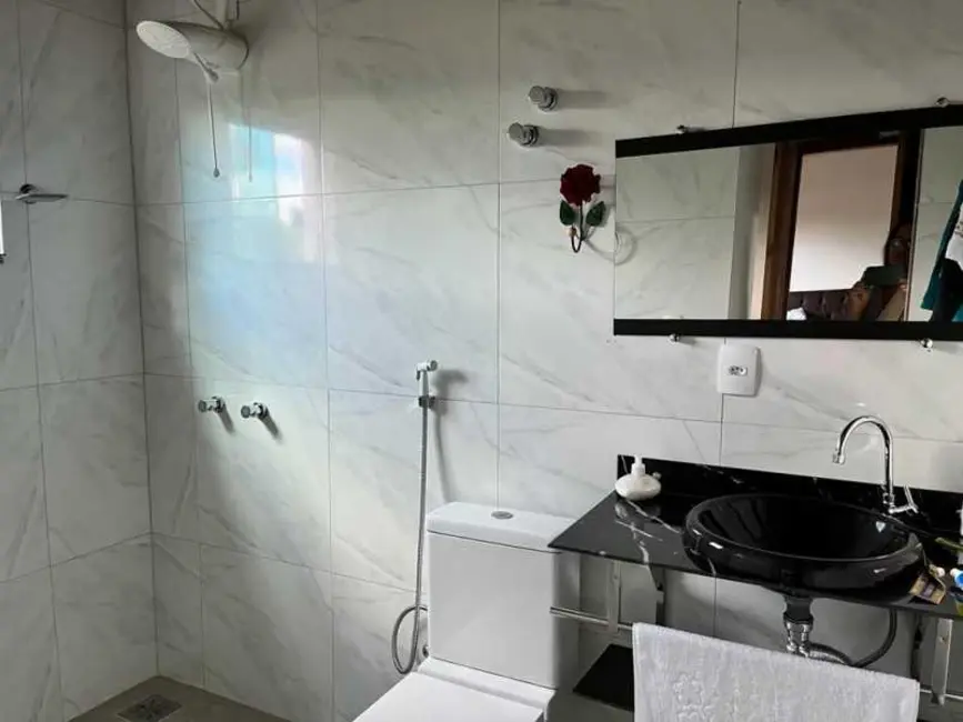 Casa com 4 quartos à venda, 1000m2 em Brumadinho - MG - imagem 5 Foto 5 de Casa com 4 quartos à venda, 1000m2 em Brumadinho - MG