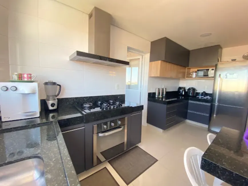 Apartamento com 3 quartos à venda, 102m2 em Segismundo Pereira, Uberlandia - MG - imagem 8 Foto 8 de Apartamento com 3 quartos à venda, 102m2 em Segismundo Pereira, Uberlandia - MG