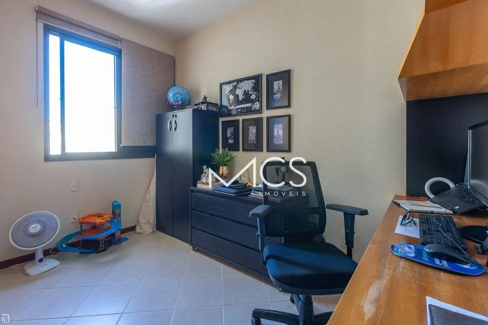 Apartamento com 4 quartos à venda, 135m2 em Uberlandia - MG - imagem 9 Foto 9 de Apartamento com 4 quartos à venda, 135m2 em Uberlandia - MG