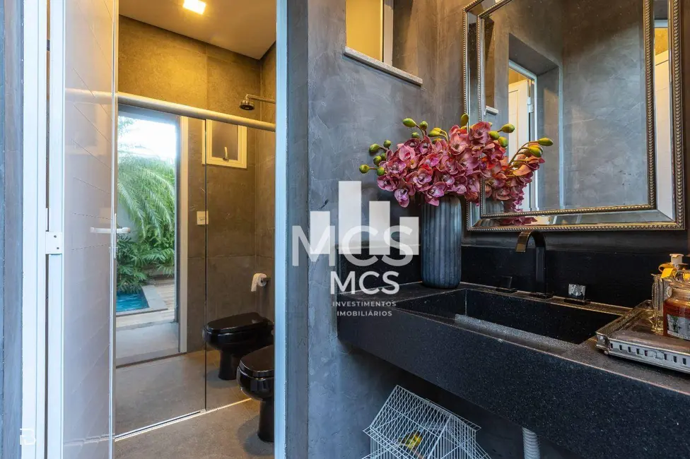 Foto 2 de Casa de Condomínio com 4 quartos à venda, 450m2 em Nova Uberlândia, Uberlandia - MG