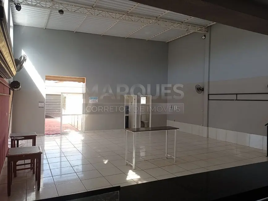 Foto 3 de Armazém / Galpão com 1 quarto à venda, 250m2 em Jardim Paulistano, Sumare - SP