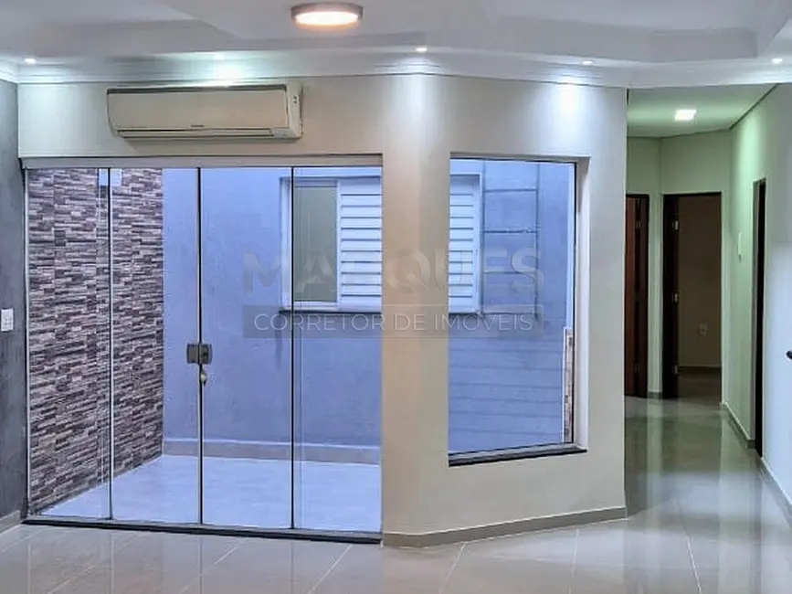 Foto 4 de Casa com 3 quartos à venda, 180m2 em Jardim Novo Cambuí, Hortolandia - SP