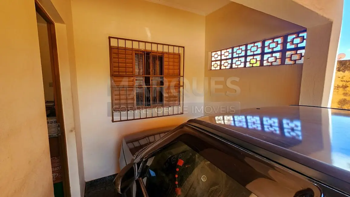 Foto 3 de Casa com 2 quartos à venda, 120m2 em Jardim Amanda II, Hortolandia - SP