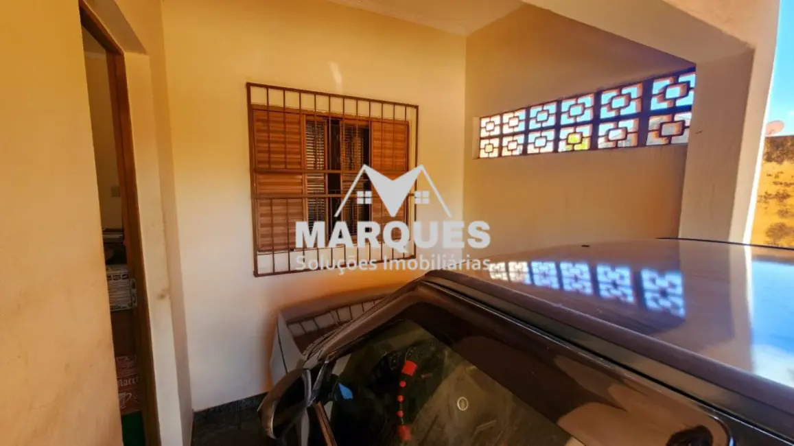 Foto 3 de Casa com 2 quartos à venda, 120m2 em Jardim Amanda II, Hortolandia - SP