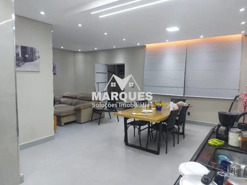 Foto 1 de Casa com 3 quartos à venda, 160m2 em Jardim das Palmeiras, Sumare - SP