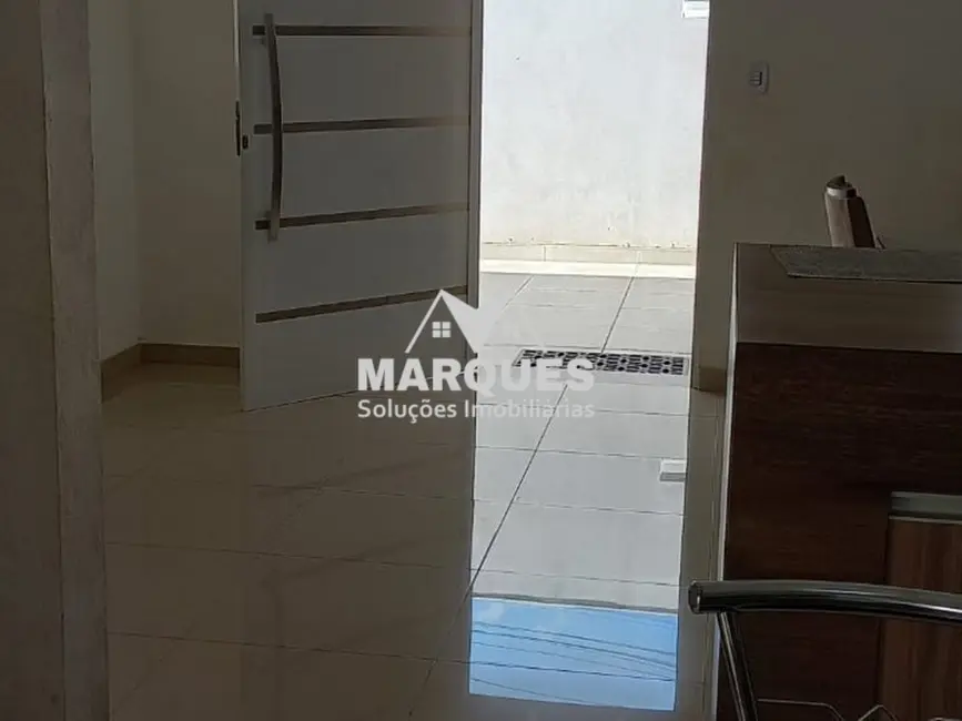 Foto 3 de Casa com 3 quartos à venda, 120m2 em Sumare - SP