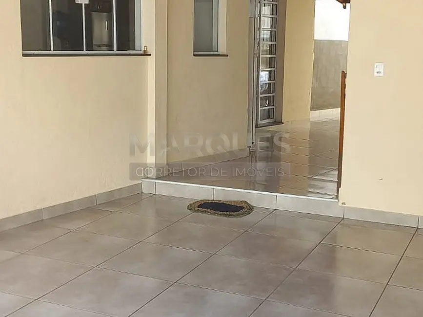 Foto 2 de Casa com 3 quartos à venda, 120m2 em Sumare - SP