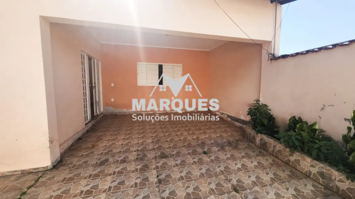 Casa com 3 quartos à venda, 120m2 em Parque São Jorge, Campinas - SP - imagem 2 Foto 2 de Casa com 3 quartos à venda, 120m2 em Parque São Jorge, Campinas - SP