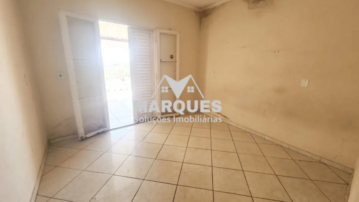 Casa com 3 quartos à venda, 120m2 em Parque São Jorge, Campinas - SP - imagem 5 Foto 5 de Casa com 3 quartos à venda, 120m2 em Parque São Jorge, Campinas - SP