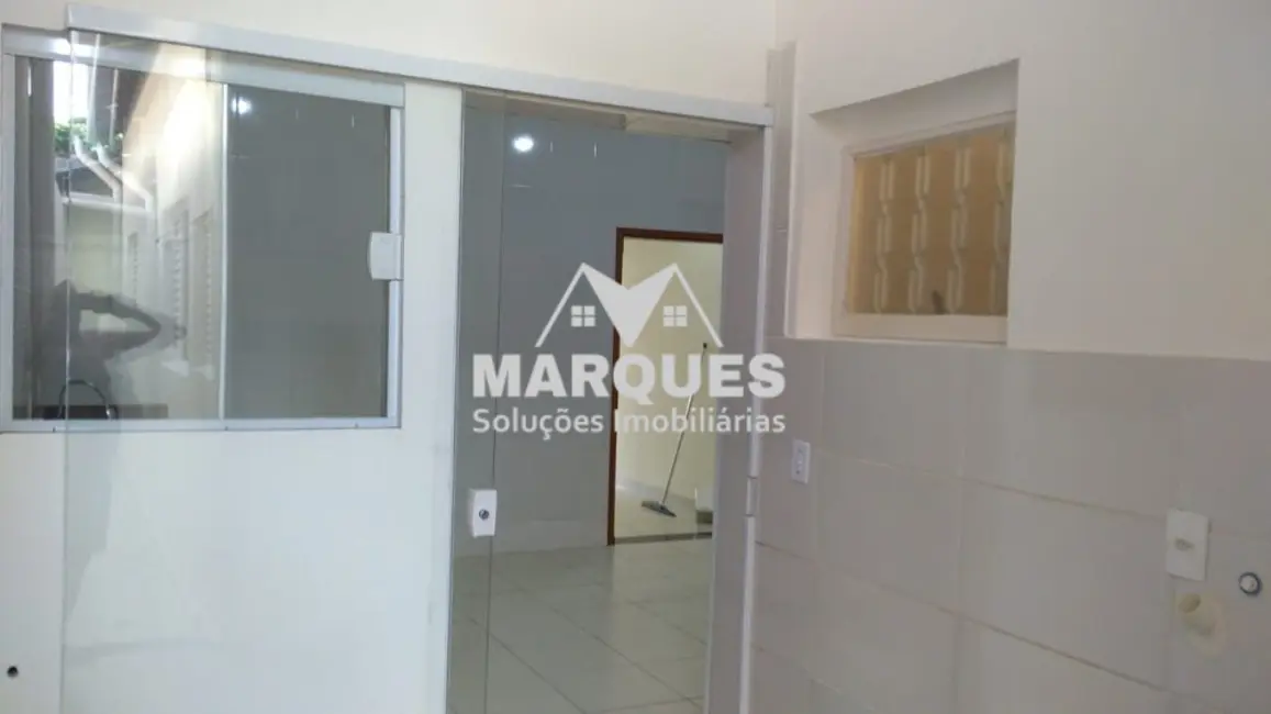 Foto 1 de Casa com 2 quartos à venda, 116m2 em Jardim Everest, Hortolandia - SP