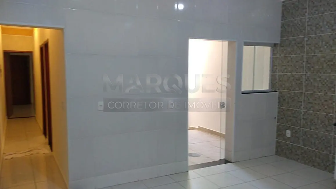 Foto 2 de Casa com 2 quartos à venda, 116m2 em Jardim Everest, Hortolandia - SP