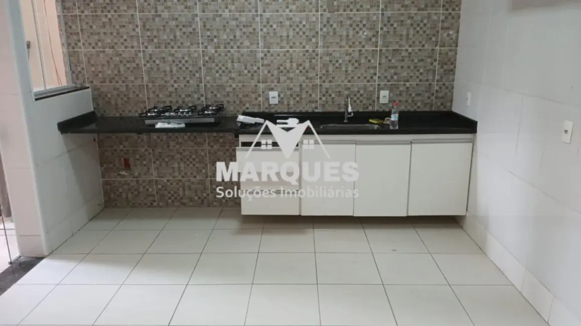 Foto 7 de Casa com 2 quartos à venda, 116m2 em Jardim Everest, Hortolandia - SP