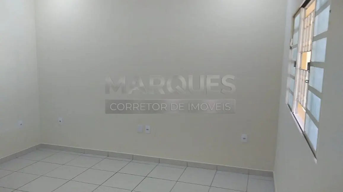 Foto 3 de Casa com 2 quartos à venda, 116m2 em Jardim Everest, Hortolandia - SP